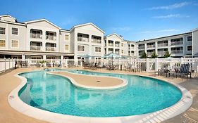 Hampton Inn & Suites Outer Banks / Corolla
